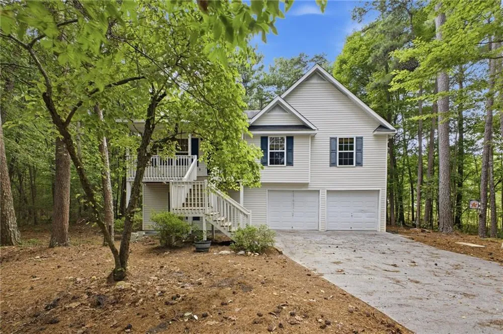 50 Oak Grove Lane NW Adairsville, GA 30103