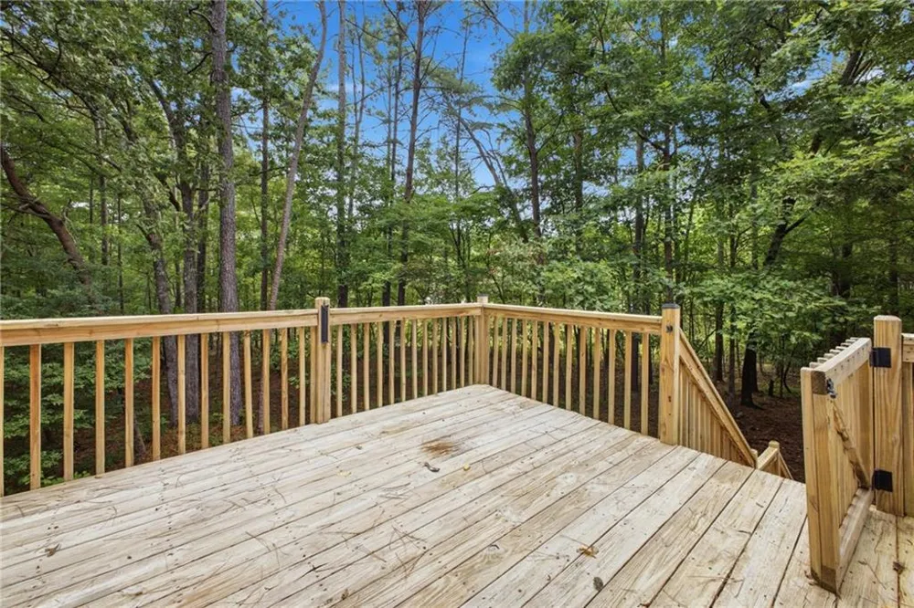 50 Oak Grove Lane NW Adairsville, GA 30103