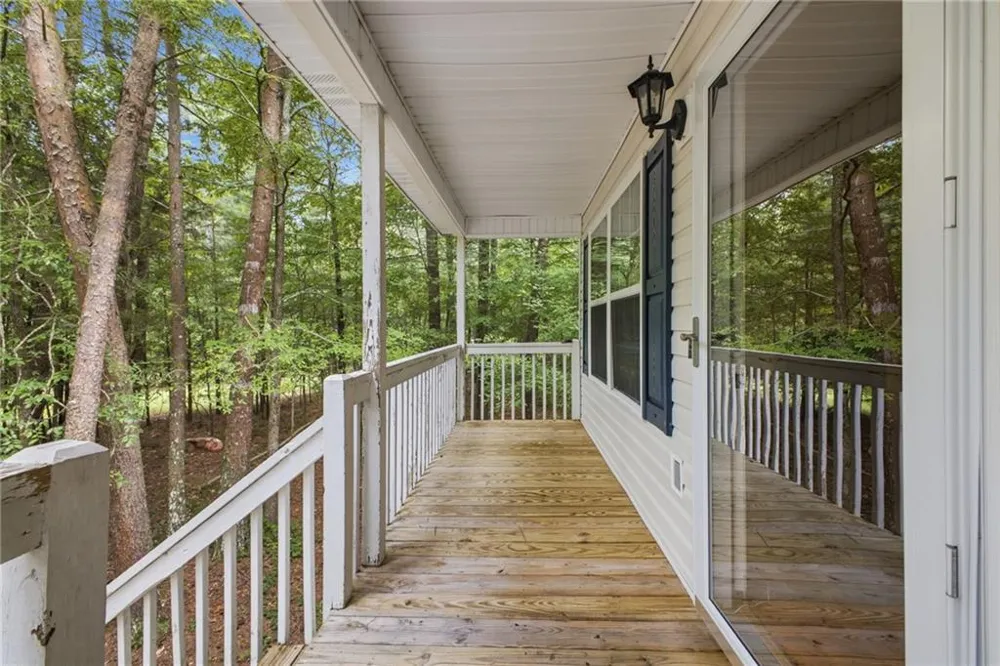 50 Oak Grove Lane NW Adairsville, GA 30103