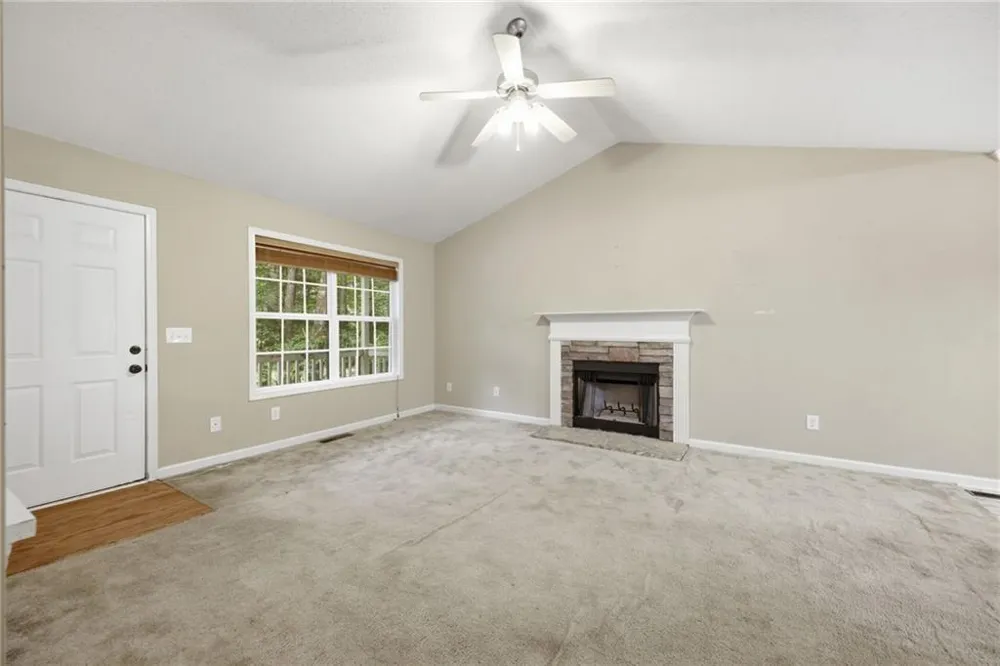 50 Oak Grove Lane NW Adairsville, GA 30103