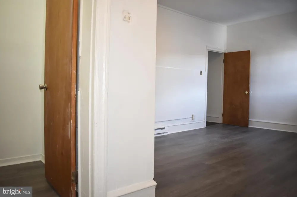 10 S 62ND STREET Philadelphia, PA 19139
