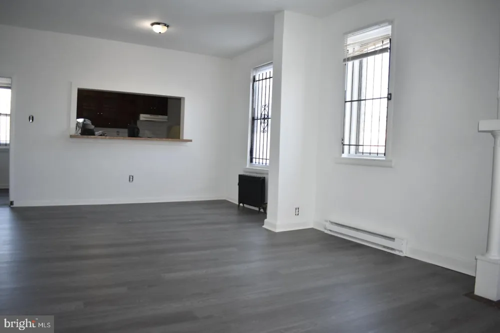 10 S 62ND STREET Philadelphia, PA 19139