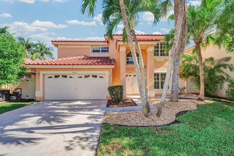 10820 BUTTONWOOD LAKE DRIVE