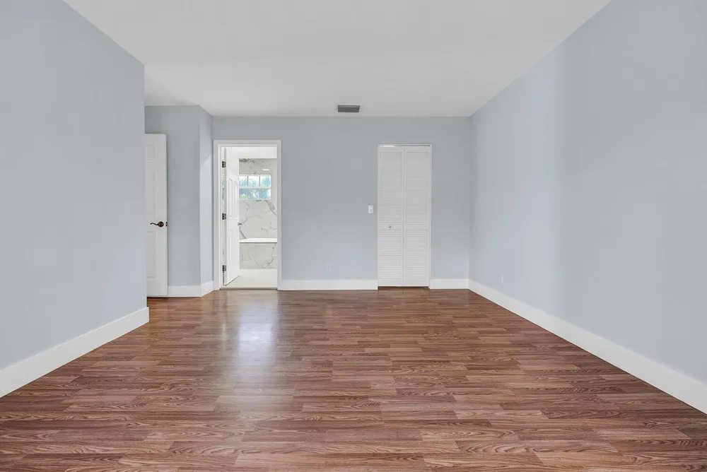 10820 BUTTONWOOD LAKE DRIVE Boca Raton, FL 33498