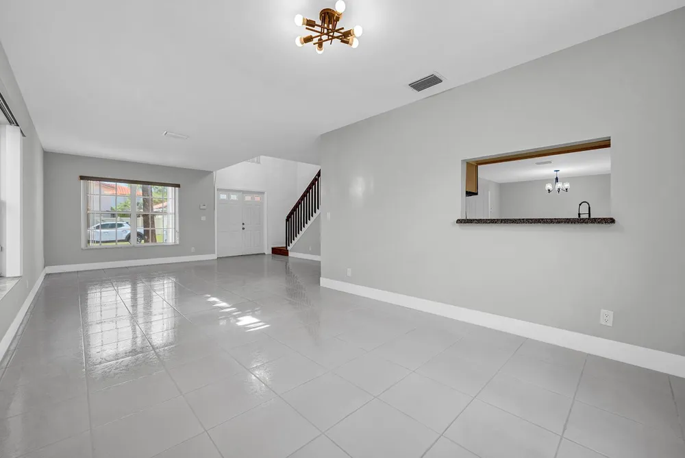 10820 BUTTONWOOD LAKE DRIVE Boca Raton, FL 33498