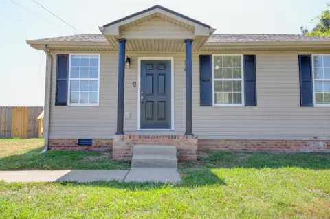 928 Van Buren Ave