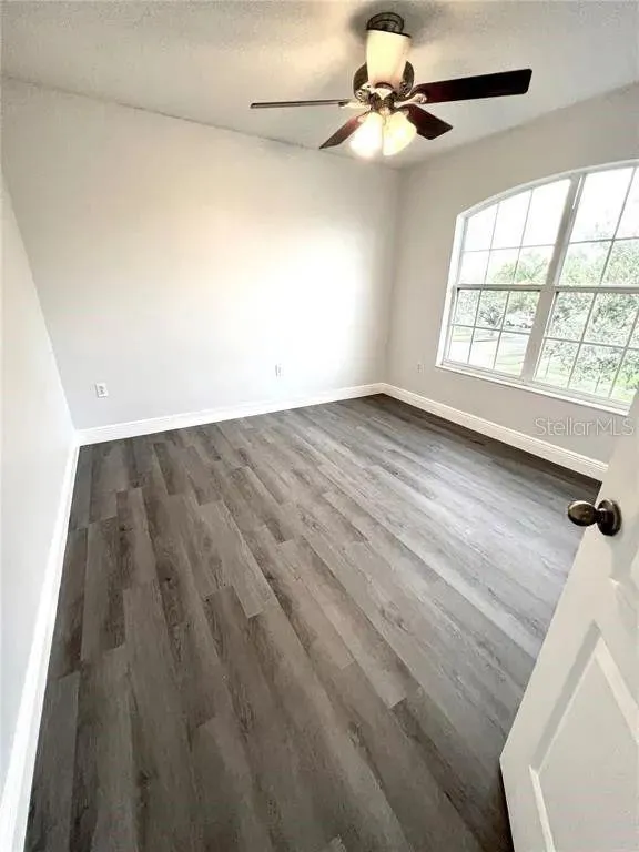 12946 GROVEHURST AVENUE Winter Garden, FL 34787