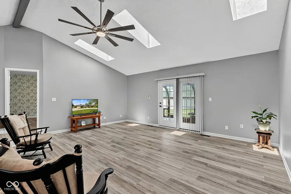 1006 Barry Drive Lebanon, IN 46052