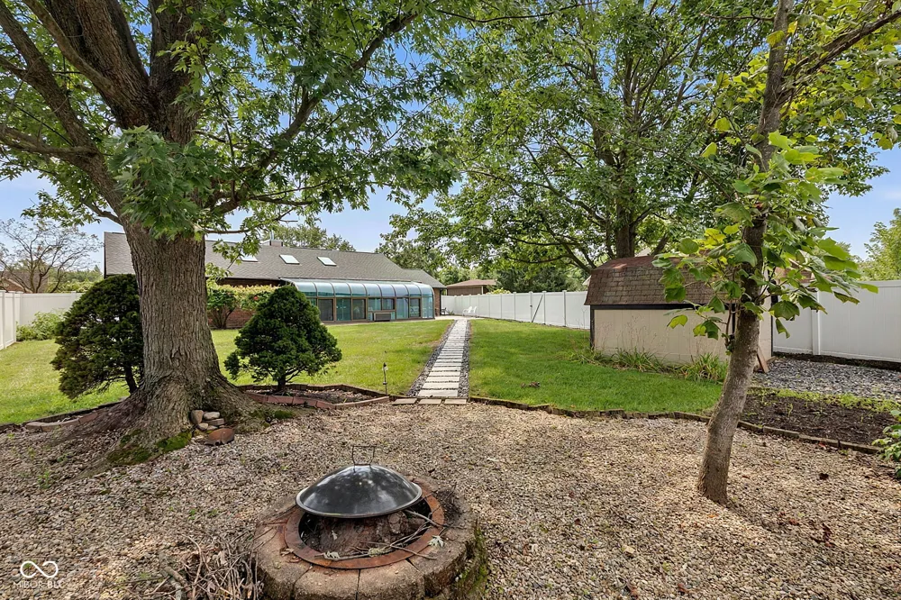 1006 Barry Drive Lebanon, IN 46052