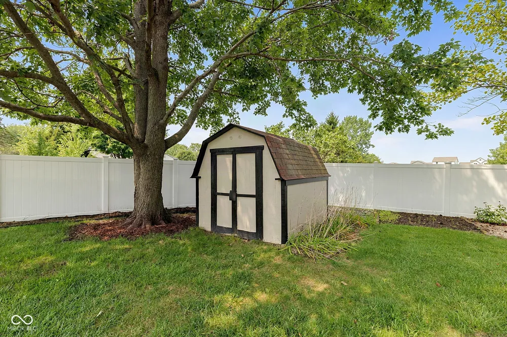 1006 Barry Drive Lebanon, IN 46052