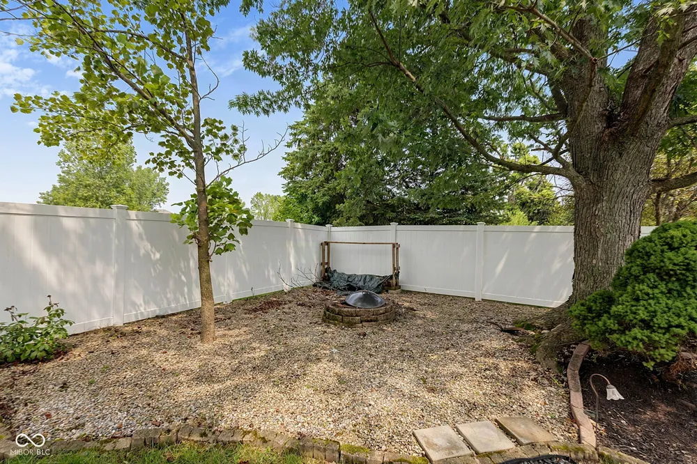 1006 Barry Drive Lebanon, IN 46052