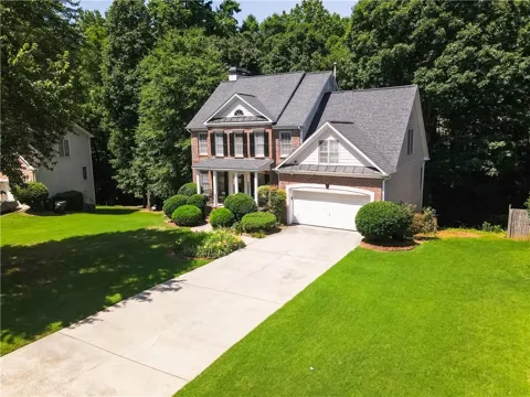 110 Hunters Trail