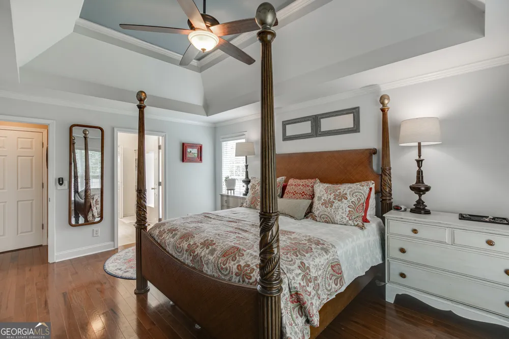 646 Forest Pine DR Ball Ground, GA 30107