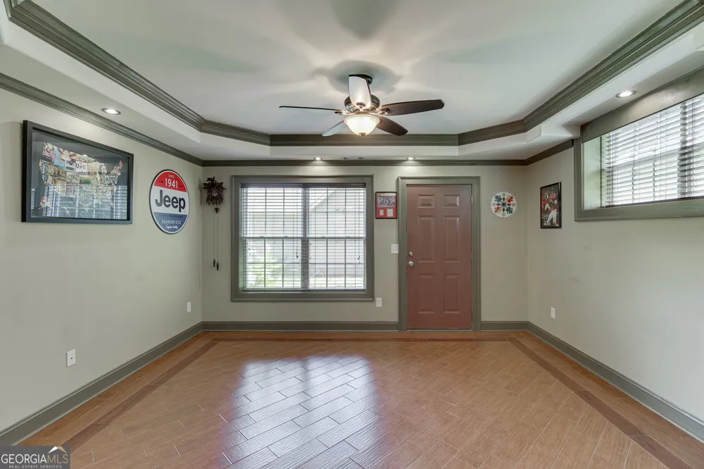 646 Forest Pine DR Ball Ground, GA 30107