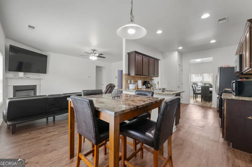 3107 Rex Ridge CIR Rex, GA 30273