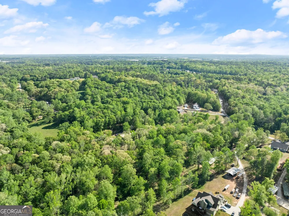 360 Davenport RD Braselton, GA 30517
