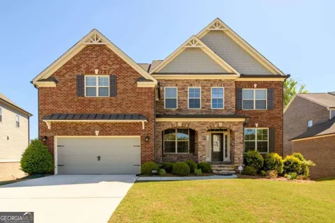 4041 Woodward Walk LN