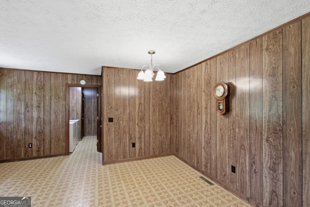 3863 Highway 105 Baldwin, GA 30511