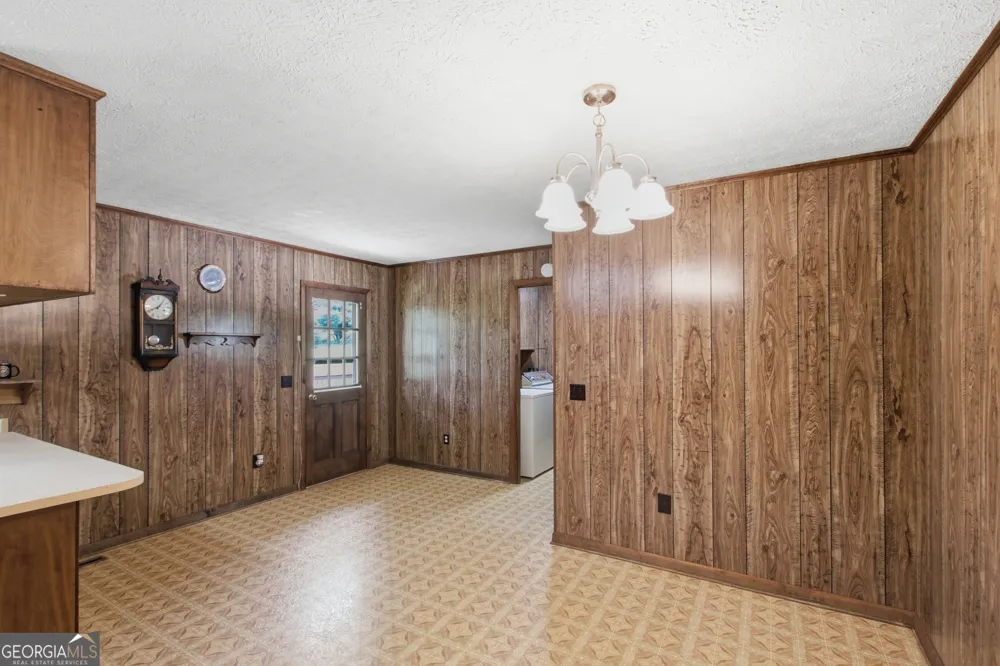 3863 Highway 105 Baldwin, GA 30511