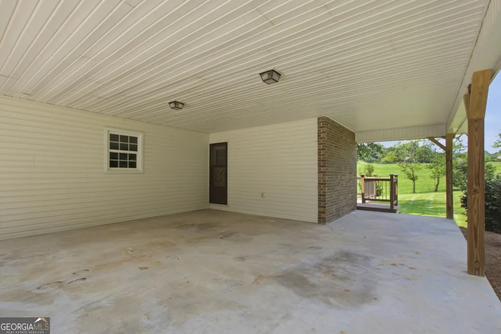 3863 Highway 105 Baldwin, GA 30511