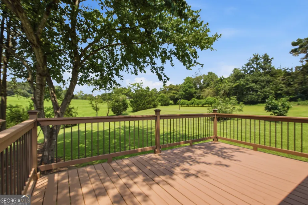 3863 Highway 105 Baldwin, GA 30511