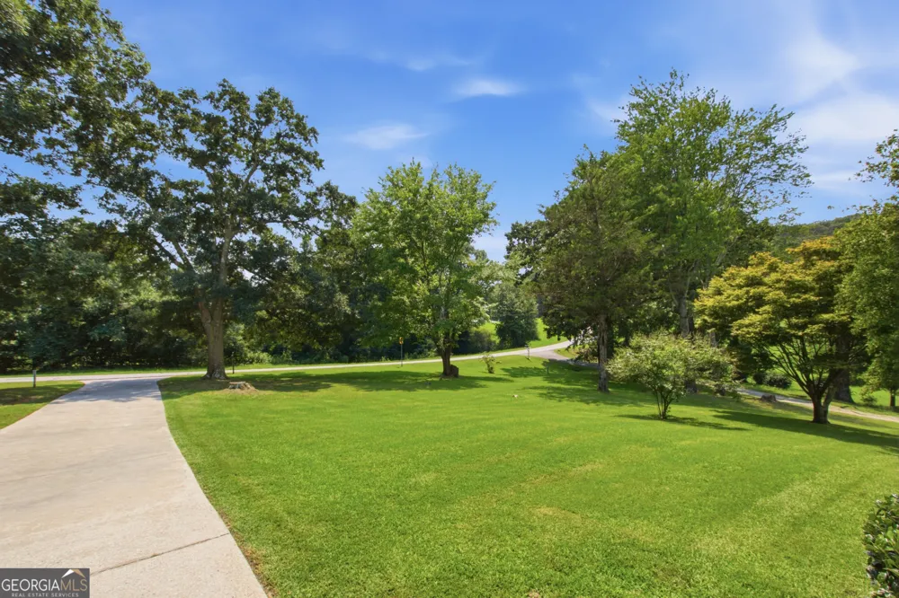 3863 Highway 105 Baldwin, GA 30511