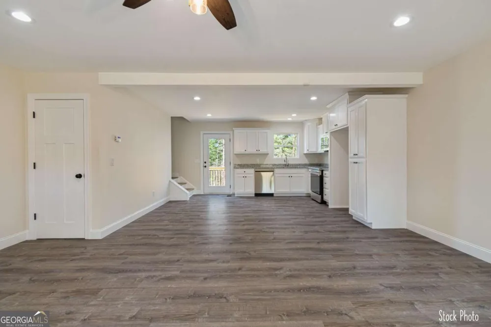 350 Grand Oak LN Dahlonega, GA 30533