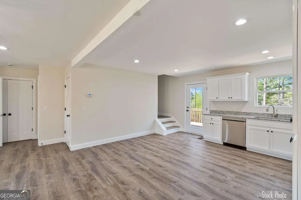 350 Grand Oak LN Dahlonega, GA 30533