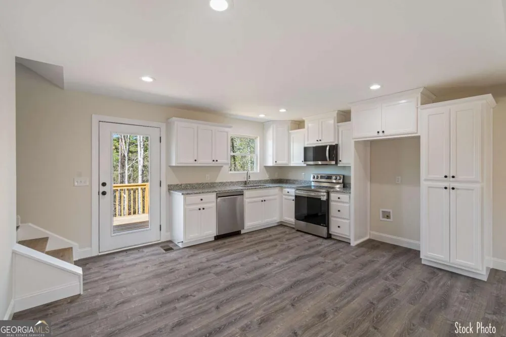 350 Grand Oak LN Dahlonega, GA 30533