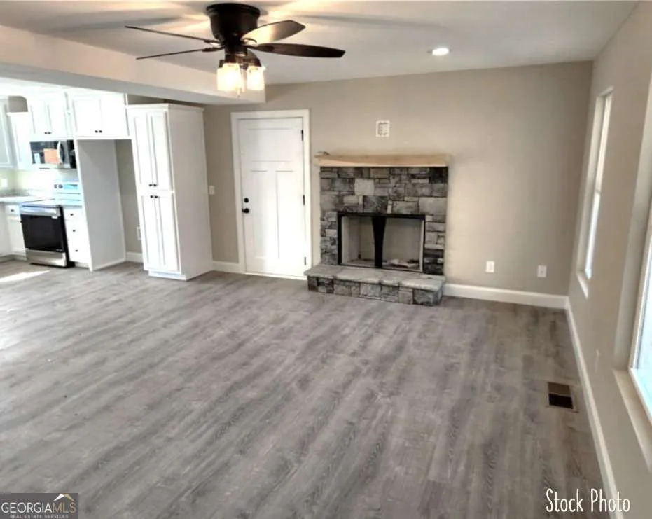350 Grand Oak LN Dahlonega, GA 30533