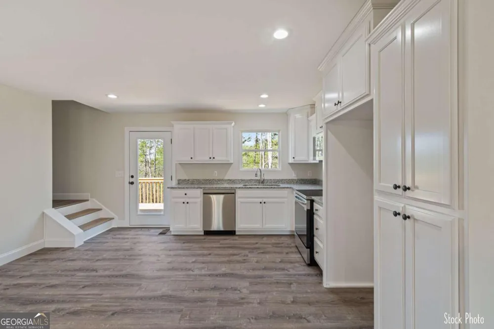350 Grand Oak LN Dahlonega, GA 30533