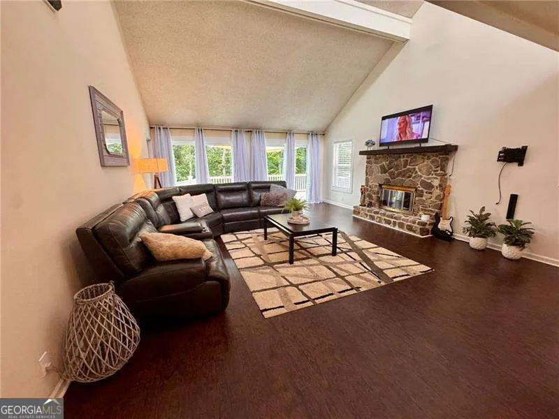4205 Loftwood DR Dalton, GA 30710