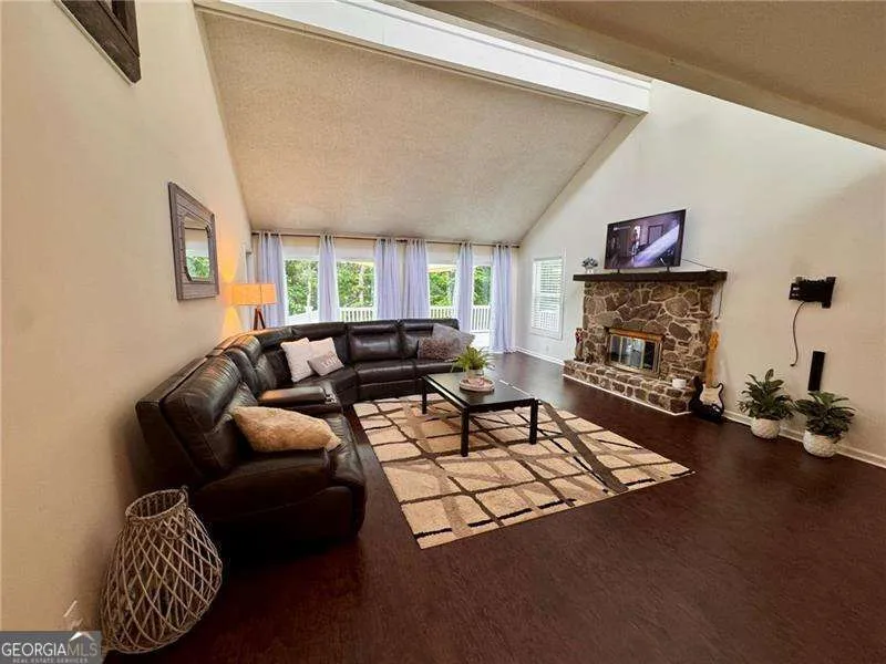 4205 Loftwood DR Dalton, GA 30710