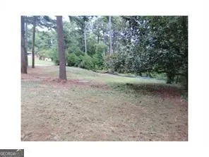 411 Safari CIR Stone Mountain, GA 30083