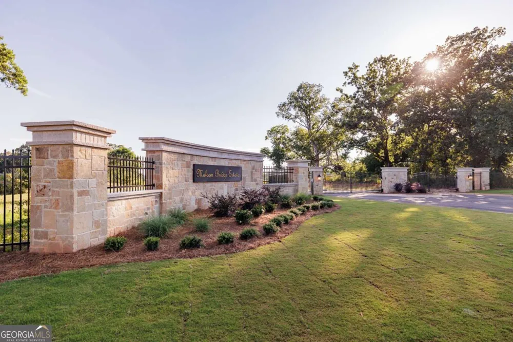 2789 Malcom Estates RDG Bogart, GA 30622