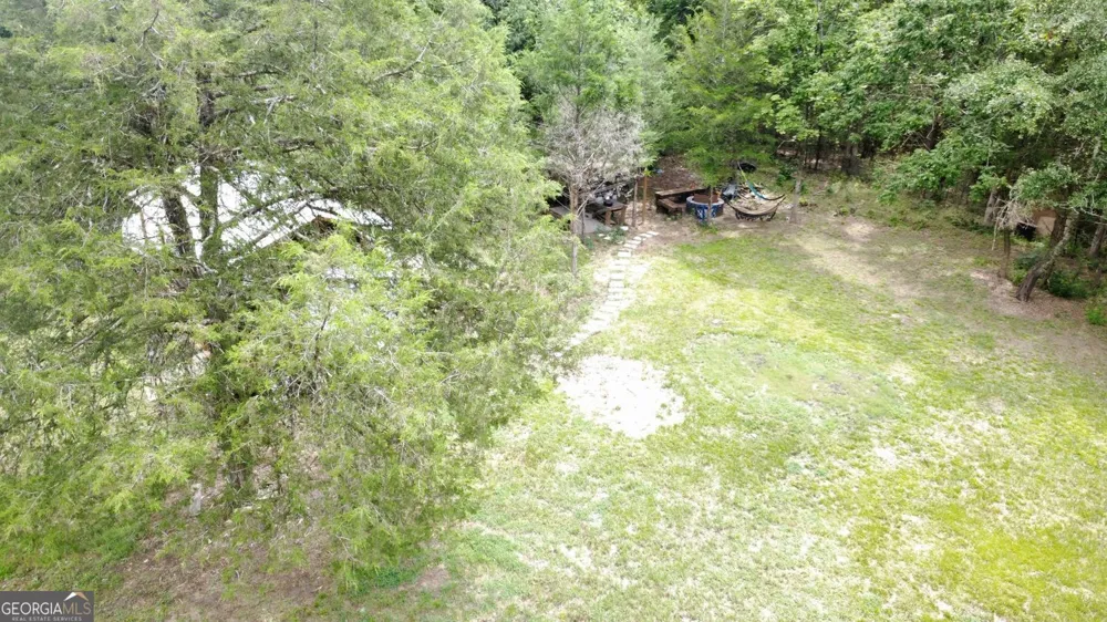 2703 Heardmont RD Elberton, GA 30635