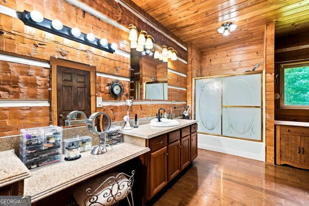 116 Hidden Cove DR Ball Ground, GA 30107