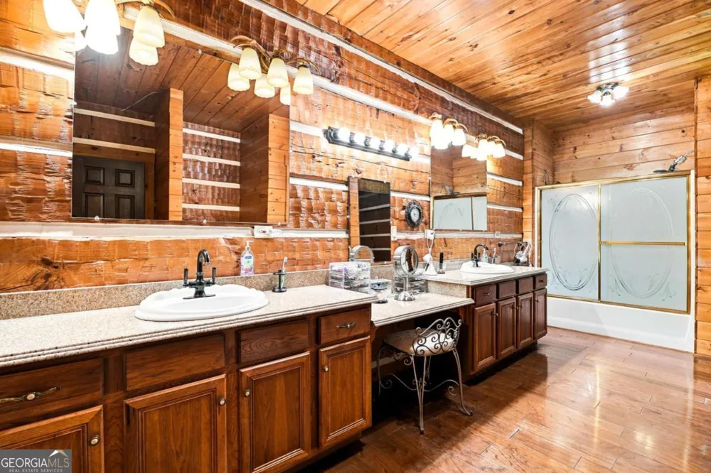 116 Hidden Cove DR Ball Ground, GA 30107