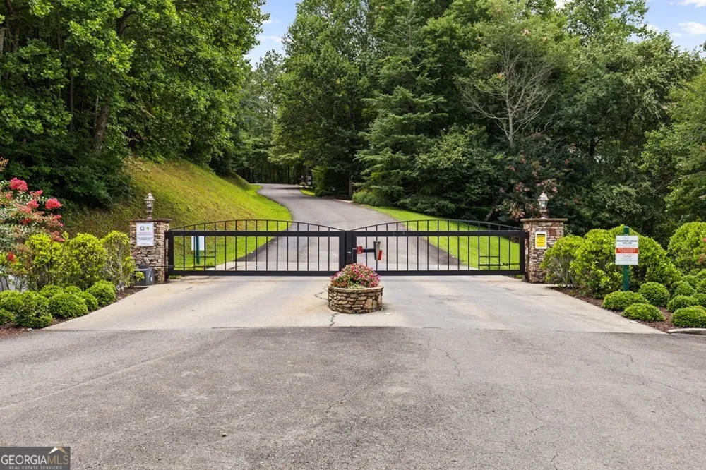 45 Hemlock CT Talking Rock, GA 30175