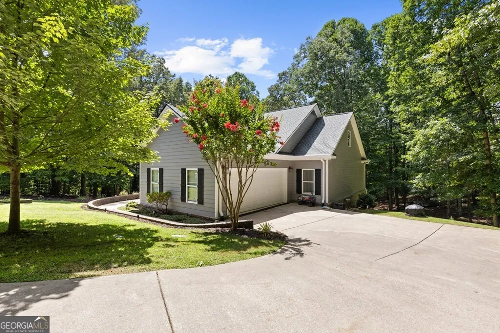 45 Hemlock CT Talking Rock, GA 30175