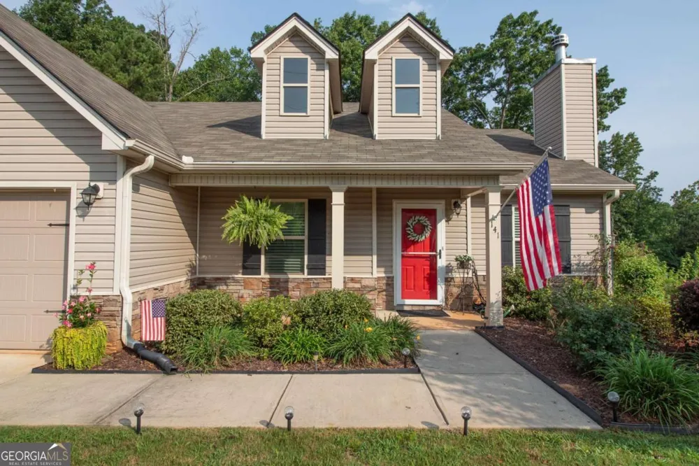 141 Conifer CT Winterville, GA 30683