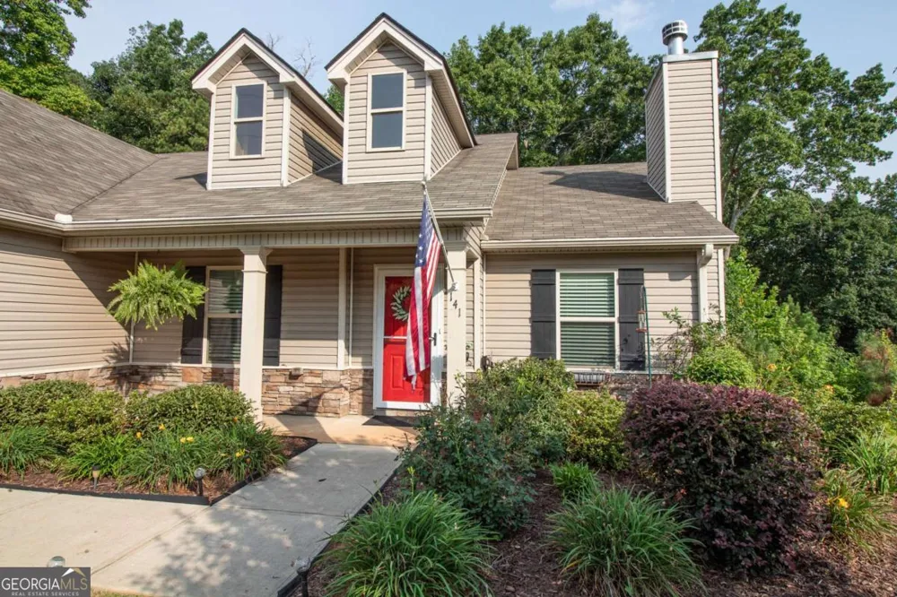 141 Conifer CT Winterville, GA 30683
