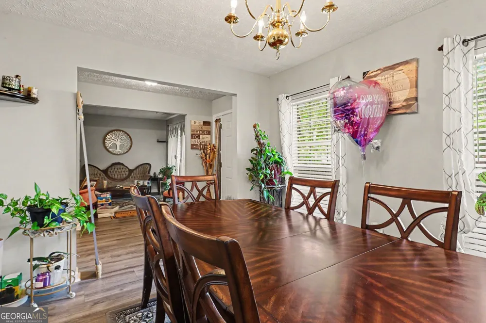 8280 Mayfern DR Fairburn, GA 30213