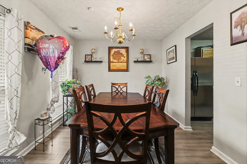 8280 Mayfern DR Fairburn, GA 30213