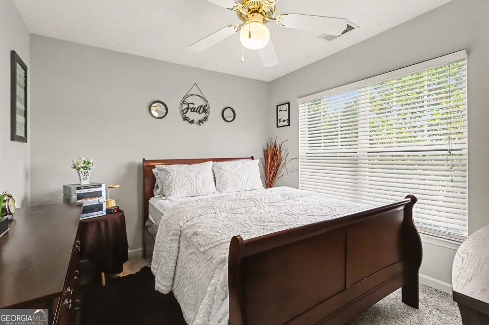 8280 Mayfern DR Fairburn, GA 30213