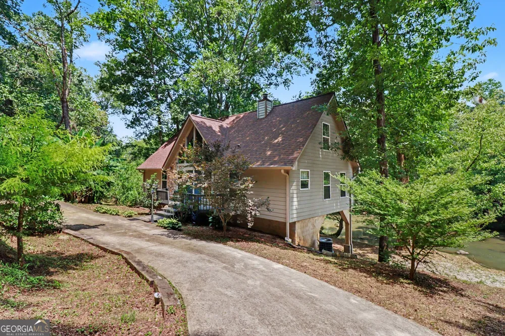 374 Seab Green RD Cedartown, GA 30125