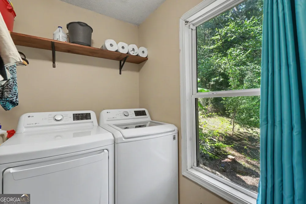 374 Seab Green RD Cedartown, GA 30125