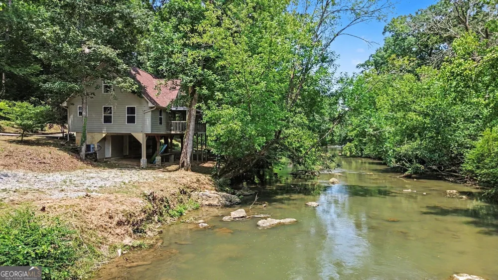 374 Seab Green RD Cedartown, GA 30125