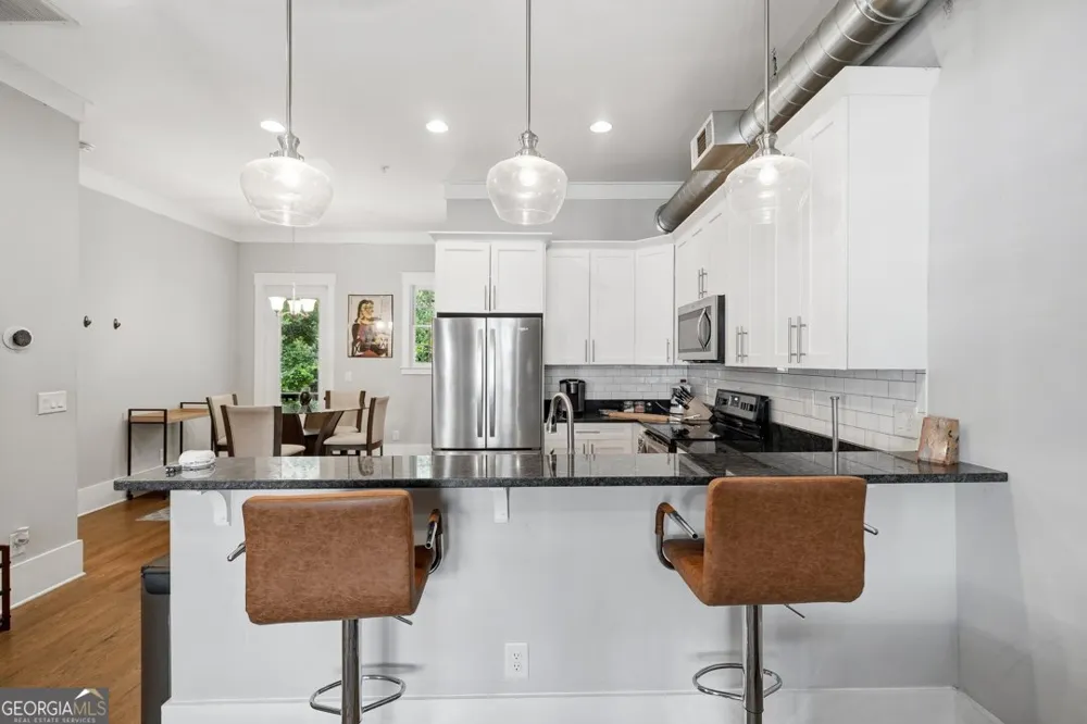 3371 Dogwood DR Hapeville, GA 30354