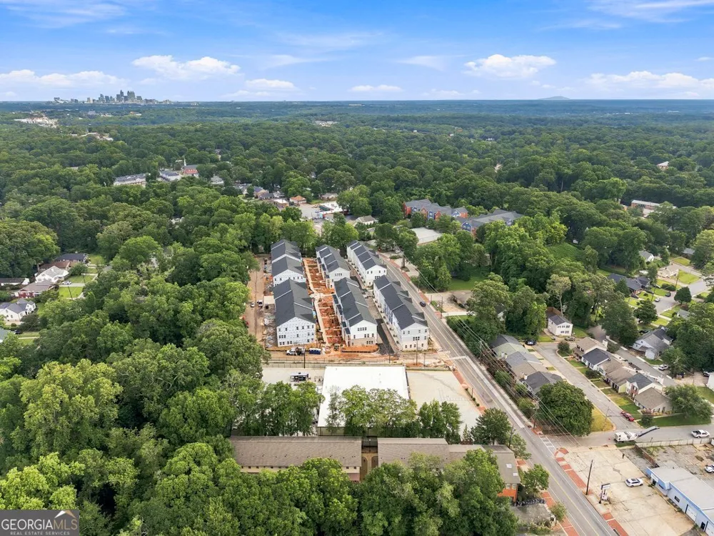 3371 Dogwood DR Hapeville, GA 30354